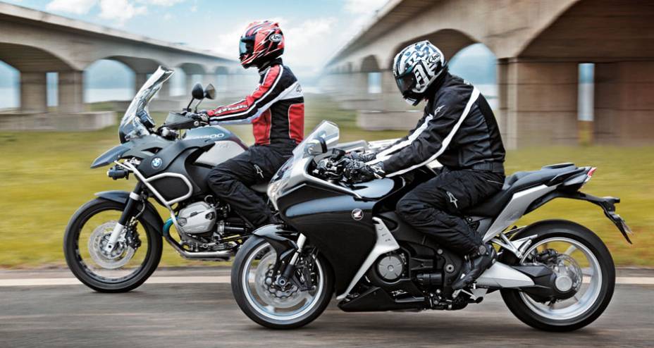 Estradeiras de propostas diferentes e mesma cilindrada.