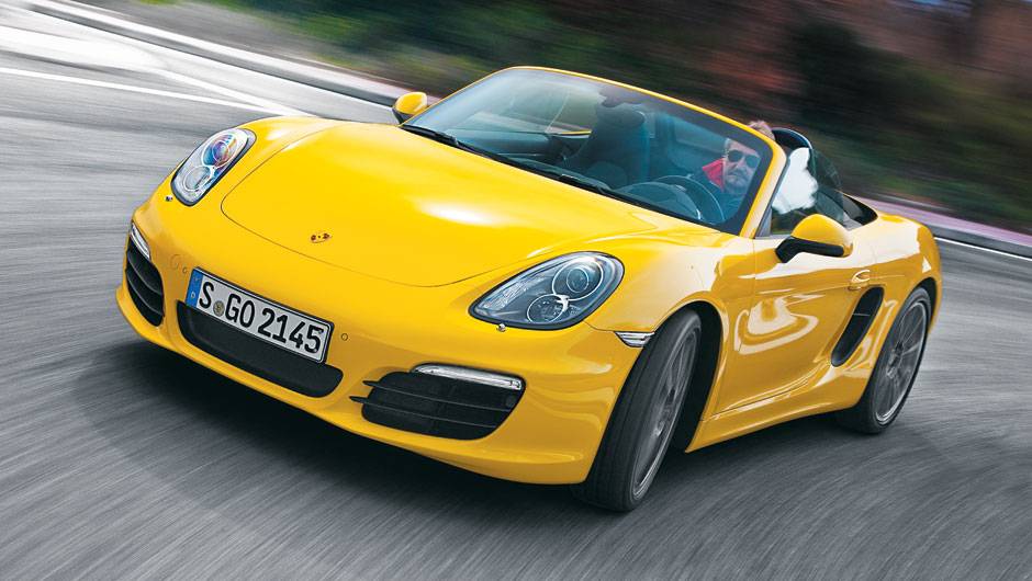 No visual, parece o mesmo Boxster; no comportamento, &eacute; outro carro | <a href="https://quatrorodas.abril.com.br/carros/impressoes/porsche-boxster-s-684855.shtml" rel="migration">Leia mais</a>
