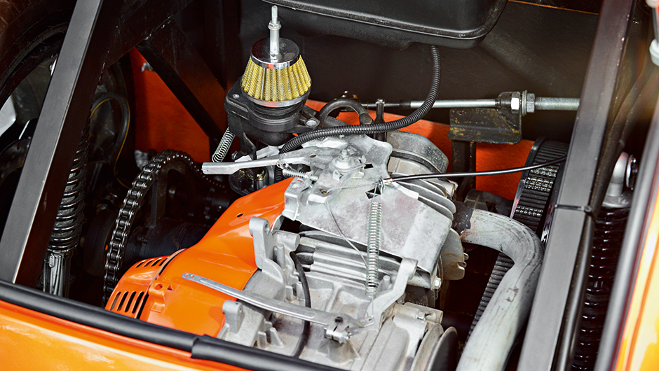 Motor do Mini Hot Road tem 13 cv e câmbio CVT