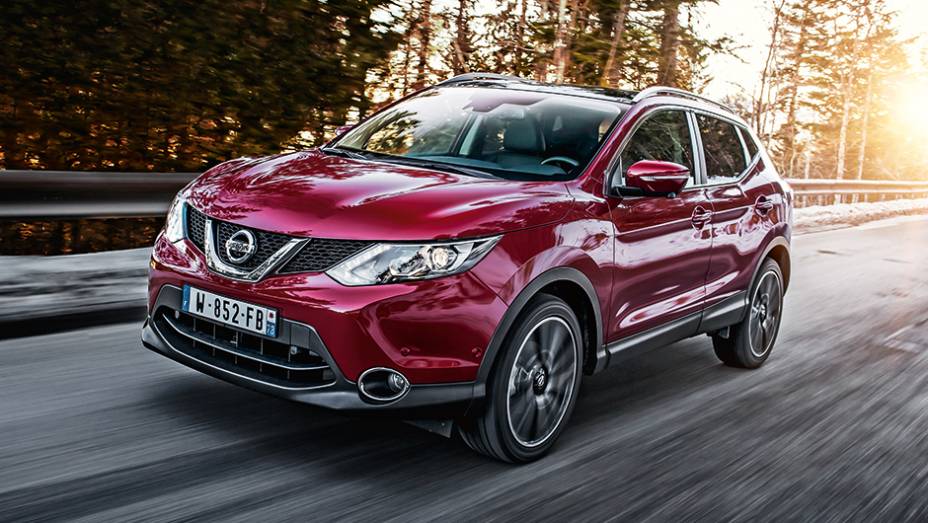 Comportamento mais próximo de automóvel doque de SUV | <a href="https://quatrorodas.abril.com.br/carros/impressoes/nissan-qashqai-888920.shtml" target="_blank" rel="migration">Leia mais</a>