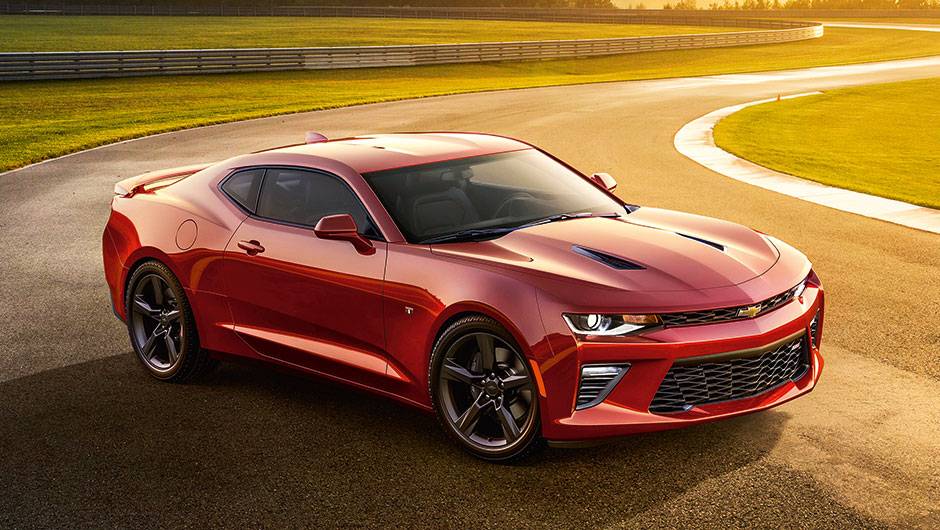 Luzes de posi&ccedil;&atilde;o led s&atilde;o itens de s&eacute;rie | <a href="https://quatrorodas.abril.com.br/carros/impressoes/chevrolet-camaro-898002.shtml" target="_blank" rel="migration">Leia mais</a>