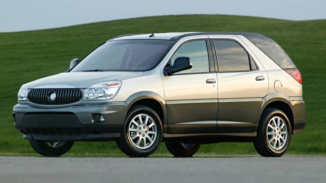 Rendezvous 2002Primo do Pontiac Aztek, também causava estranheza pelo estilo. Primeiro SUV Buick, abriu caminho para a renovação da linha, que hoje conta com o Encore e o Enclave