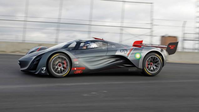 Mazda Furai (2008) - Triste saber que o programa Top Gear acidentalmente causou um incêndio que destruiu esse belo conceito, com motor roatativo de 450 cv. Mais um incentivo à sua produção. Mazda Furai (2008) - Triste saber que o programa Top Gear acidentalmente causou um incêndio que destruiu esse belo conceito, com motor roatativo de 450 cv. Mais um incentivo à sua produção.