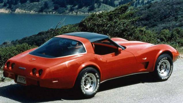 Terceira geração do esportivo da Chevrolet veio em 1968 | <a href="https://quatrorodas.abril.com.br/classicos/faixa/chevrolet-corvette-completa-60-anos-691868.shtml" rel="migration">Leia mais</a>
