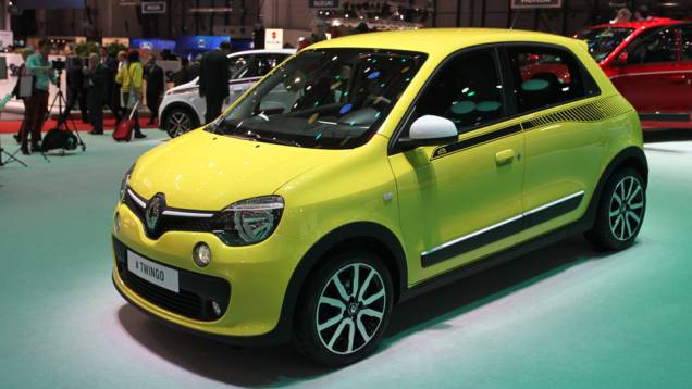 Renault Twingo | <a href="https://quatrorodas.abril.com.br/noticias/saloes/genebra-2014/renault-confirma-motorizacao-twingo-775341.shtml" rel="migration">Leia mais</a>| <a href="https://quatrorodas.abril.com.br/galerias/saloes/genebra/2014/direto-genebra-parte-2-775719.shtml" rel="migration"></a> Renault Twingo | <a href="https://quatrorodas.abril.com.br/noticias/saloes/genebra-2014/renault-confirma-motorizacao-twingo-775341.shtml" rel="migration">Leia mais</a>| <a href="https://quatrorodas.abril.com.br/galerias/saloes/genebra/2014/direto-genebra-parte-2-775719.shtml" rel="migration"></a>