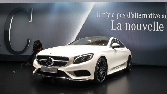 Mercedes-Benz Classe S Coupé | <a href="https://quatrorodas.abril.com.br/noticias/saloes/genebra-2014/mercedes-benz-apresenta-classe-s-coupe-772971.shtml" rel="migration">Leia mais</a>| <a href="https://quatrorodas.abril.com.br/galerias/saloes/genebra/2014/direto-genebra-par" rel="migration"></a> Mercedes-Benz Classe S Coupé | <a href="https://quatrorodas.abril.com.br/noticias/saloes/genebra-2014/mercedes-benz-apresenta-classe-s-coupe-772971.shtml" rel="migration">Leia mais</a>| <a href="https://quatrorodas.abril.com.br/galerias/saloes/genebra/2014/direto-genebra-par" rel="migration"></a>