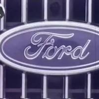 Mini-Landau? Ford Del Rey Ouro tinha teto solar e até câmbio automático