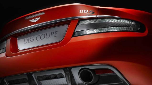 DBS Carbon faz de 0 a 100 km/h em apenas 4,3 segundos DBS Carbon faz de 0 a 100 km/h em apenas 4,3 segundos