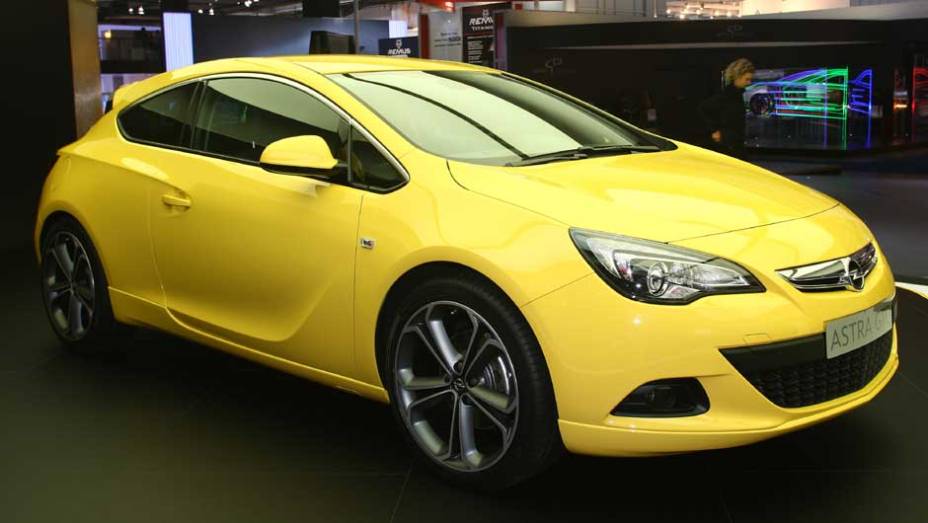 Opel Astra GTC