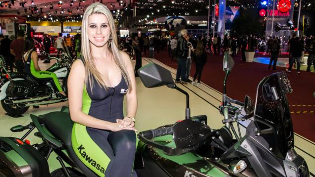 Garotas do Salão Duas Rodas | <a href="https://quatrorodas.abril.com.br/moto/galerias/garotas/garotas-salao-duas-rodas-parte-2-756601.shtml" rel="migration">Veja a segunda galeria das gatas do Salão Duas Rodas</a> Garotas do Salão Duas Rodas | <a href="https://quatrorodas.abril.com.br/moto/galerias/garotas/garotas-salao-duas-rodas-parte-2-756601.shtml" rel="migration">Veja a segunda galeria das gatas do Salão Duas Rodas</a>
