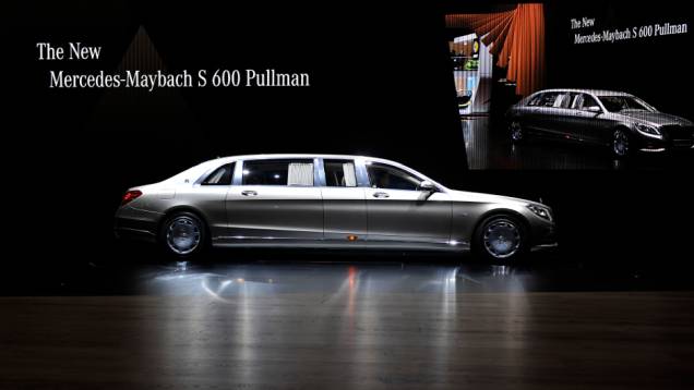 Mercedes-Maybach S 600 Pullman | <a href="https://quatrorodas.abril.com.br/noticias/saloes/genebra-2015/mercedes-revela-maybach-pullman-837304.shtml" rel="migration">Leia mais</a>