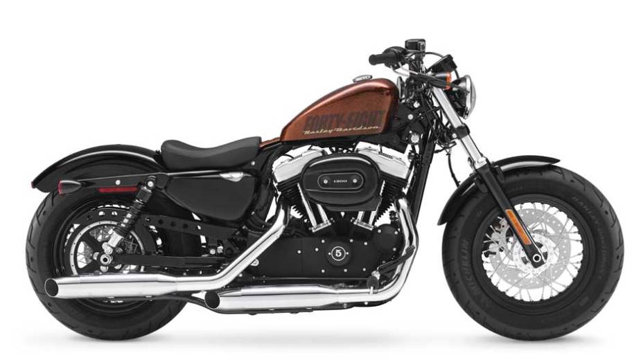 Ela traz um motor Evolution de 1.200 cm3 | <a href="https://quatrorodas.abril.com.br/moto/noticias/harley-davidson-tres-novidades-ao-salao-duas-rodas-756391.shtml" rel="migration">Leia mais</a>