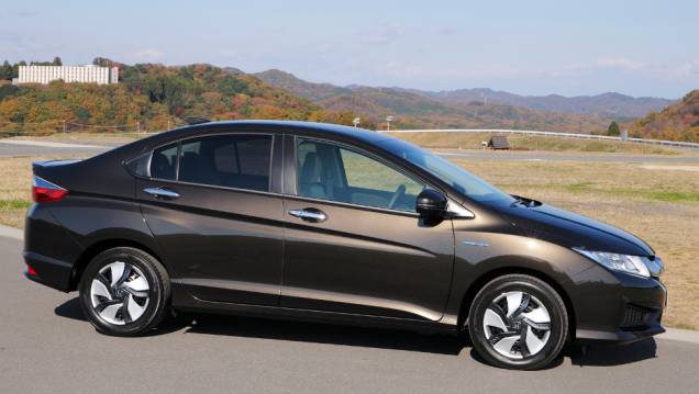 Equipado com um motor elétrico, híbrido oferece consumo médio de 34km/l | <a href="https://quatrorodas.abril.com.br/noticias/fabricantes/honda-mostra-grace-hybrid-japao-818809.shtml" rel="migration">Leia mais</a> Equipado com um motor elétrico, híbrido oferece consumo médio de 34km/l | <a href="https://quatrorodas.abril.com.br/noticias/fabricantes/honda-mostra-grace-hybrid-japao-818809.shtml" rel="migration">Leia mais</a>