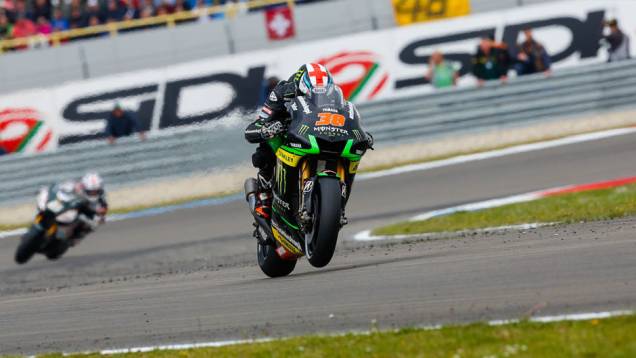 Belas imagens de Assen | <a href="https://quatrorodas.abril.com.br/moto/noticias/pela-oitava-vez-consecutiva-vitoria-marquez-motogp-787522.shtml" rel="migration">Leia mais</a>