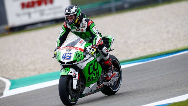 Belas imagens de Assen | <a href="https://quatrorodas.abril.com.br/moto/noticias/pela-oitava-vez-consecutiva-vitoria-marquez-motogp-787522.shtml" rel="migration">Leia mais</a>