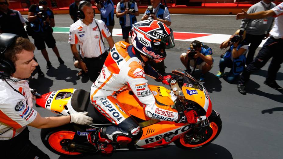 Marc Márquez faz sexta pole consecutiva | <a href="https://quatrorodas.abril.com.br/moto/noticias/marc-marquez-mantem-regularidade-pole-mugello-784738.shtml" rel="migration">Leia mais</a>