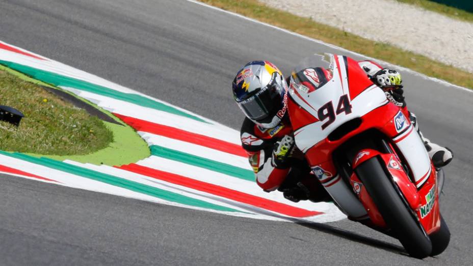 Jonas Folger | <a href="https://quatrorodas.abril.com.br/moto/noticias/marc-marquez-mantem-regularidade-pole-mugello-784738.shtml" rel="migration">Leia mais</a>