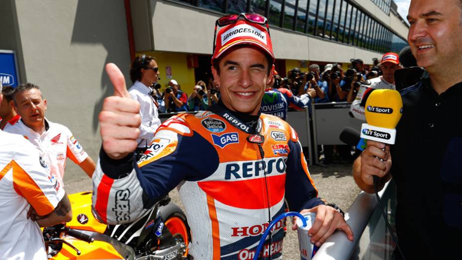 Alguém vai conseguir bater Márquez? | <a href="https://quatrorodas.abril.com.br/moto/noticias/marc-marquez-mantem-regularidade-pole-mugello-784738.shtml" rel="migration">Leia mais</a>