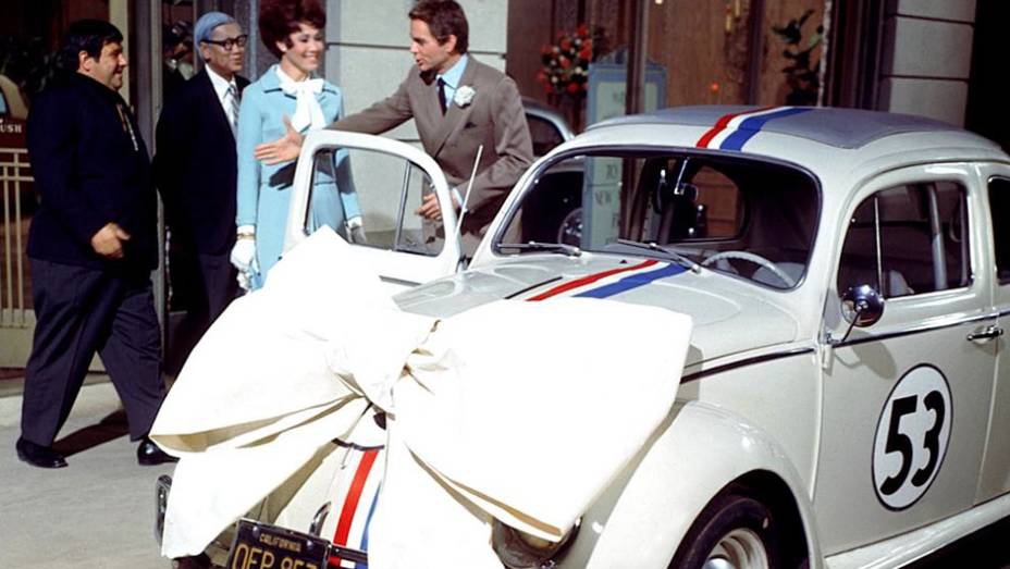 Primeiro filme do fusquinha de corrida Herbie, responsável por uma injeção singular de valor cultural na mitologia de um carro que fez do tempo o combustível do seu carisma.