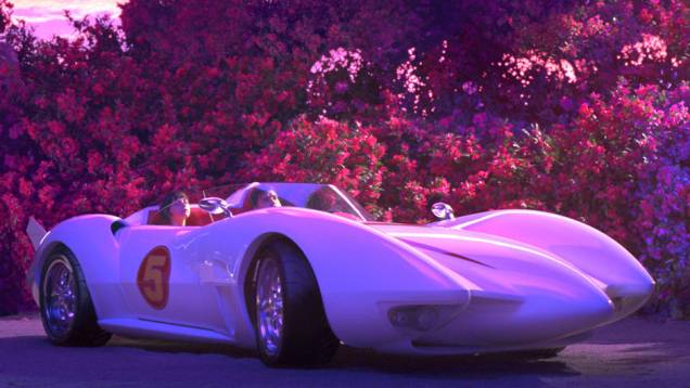 Transposição com atores para a tela grande da clássica animação japonesa da TV, o filme também tornou realidade o Mach 5 de corrida, entre outros carros criados para o filme.