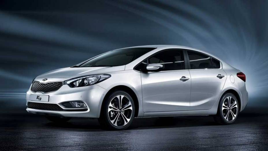 Kia Cerato: a nova geração do sedã médio será uma das grandes atrações do evento | <a href="https://quatrorodas.abril.com.br/salao-do-automovel/2012/carros/cerato-703975.shtml" target="_blank" rel="migration">Leia mais</a>