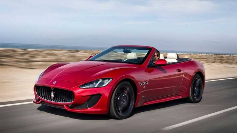 Maserati GranCabrio Sport: assim como a Ferrari 458 Italia, o modelo italiano será trazido para o Salão pelas mãos da Fiat | <a href="https://quatrorodas.abril.com.br/salao-do-automovel/2012/noticias/estande-fiat-tera-ferrari-458-italia-704925.shtml" rel="migration"></a>