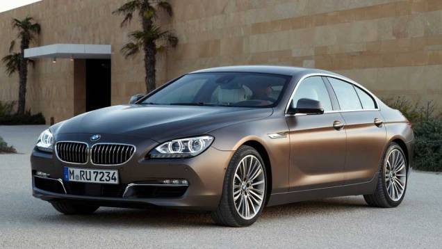 BMW Série 6 Gran Coupé: o futuro concorrente do Mercedes-Benz CLS traz estilo menos polêmico que o Série 5 GT | <a href="https://quatrorodas.abril.com.br/salao-do-automovel/2012/carros/bmw-640i-gran-coupe-703927.shtml" target="_blank" rel="migration">Leia mais</a> BMW Série 6 Gran Coupé: o futuro concorrente do Mercedes-Benz CLS traz estilo menos polêmico que o Série 5 GT | <a href="https://quatrorodas.abril.com.br/salao-do-automovel/2012/carros/bmw-640i-gran-coupe-703927.shtml" target="_blank" rel="migration">Leia mais</a>