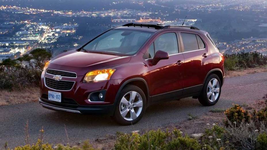 Como se não bastasse bater de frente com Duster e EcoSport, o Trax deve encarar também futuras novidades do segmento, como o Peugeot 2008 e o JAC SII