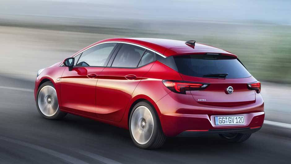 As linhas foram inspiradas no carro-conceito Monza | <a href="https://quatrorodas.abril.com.br/noticias/fabricantes/opel-revela-novo-astra-871821.shtml" rel="migration">Leia mais</a>
