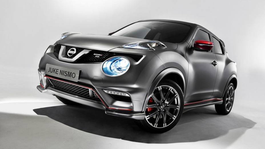 A versão esportiva Nismo RS tem para-choque exclusivo, muito mais agressivo | <a href="https://quatrorodas.abril.com.br/noticias/saloes/genebra-2014/nissan-renova-crossover-juke-775338.shtml" rel="migration">Leia mais</a>