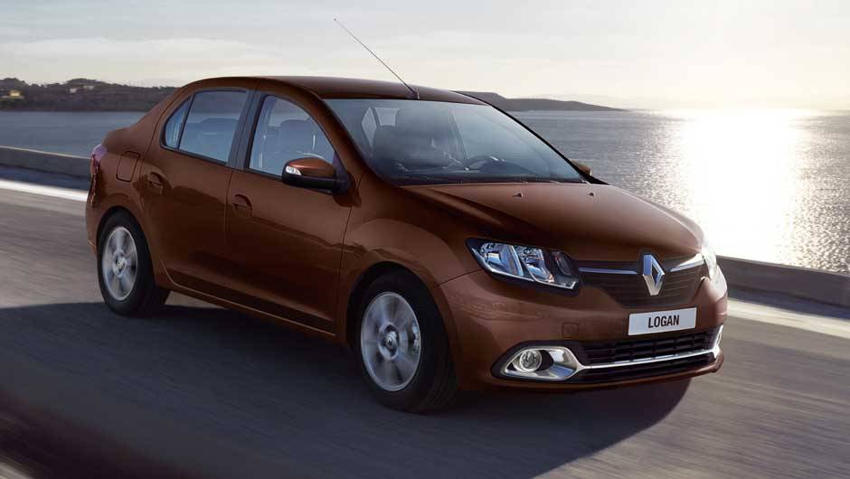Fala a verdade: voc&ecirc; diria que este carro &eacute; o Logan? Pois &eacute;, ele mudou bastante... | <a href="https://quatrorodas.abril.com.br/carros/lancamentos/renault-logan-759221.shtml" rel="migration">Leia mais</a>