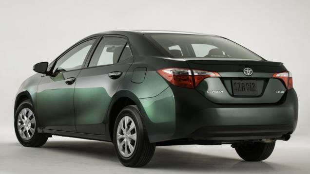 Nos EUA, o Corolla será vendido com duas opções de motorização 1.8 VVTi | <a href="https://quatrorodas.abril.com.br/noticias/fabricantes/toyota-mostra-novo-corolla-743409.shtml" rel="migration">Leia mais</a> | <a href="https://quatrorodas.abril.com.br/galerias/toyota/corol" rel="migration"></a>