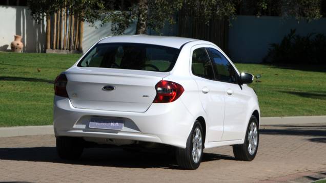 Ford Ka+ ganha motor 1.0 em outubro | <a href="https://quatrorodas.abril.com.br/carros/lancamentos/ford-ka-794793.shtml" rel="migration">Leia mais</a>