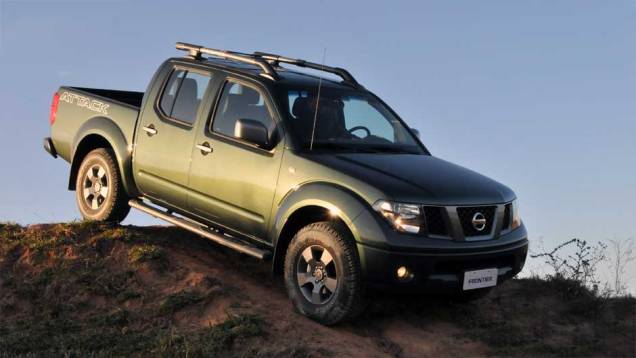 O sobrenome Attack,que fez parte da linha Frontier entre 2005 e 2008, está de volta. <a href="https://quatrorodas.abril.com.br/noticias/nissan-frontier-attack-chega-ao-mercado-neste-mes-298506_p.shtml" rel="migration">Leia mais</a>