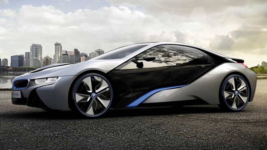 Esportivo de linhas futuristas, ele inaugura a divisão "i" de carros elétricos da BMW. <a href="https://quatrorodas.abril.com.br/noticias/sustentabilidade-bmw-revela-detalhes-divisao-eletrica-i-natali-chiconi-297169_p.shtml" rel="migration">Leia mais</a>