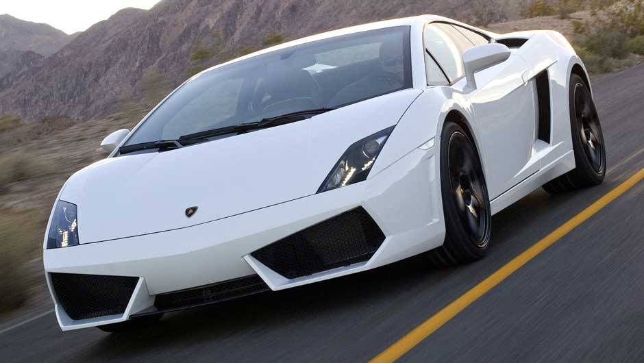 Gallardo LP 560-4 &eacute; um dos esportivos mais cobi&ccedil;ados da Lamborghini | <a href="https://quatrorodas.abril.com.br/noticias/lamborghini-ira-exibir-gallardo-lp-560-4-sao-paulo-299619_p.shtml" rel="migration">Leia mais</a>