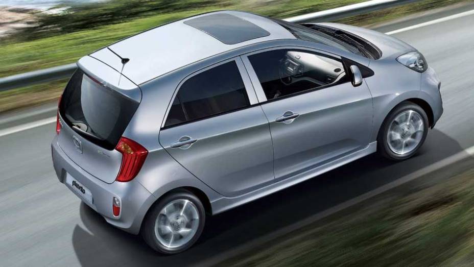 Apesar de compacto, o Picanto é bem equipado. <a href="https://quatrorodas.abril.com.br/carros/lancamentos/kia-picanto-637897.shtml" rel="migration">Leia mais</a>