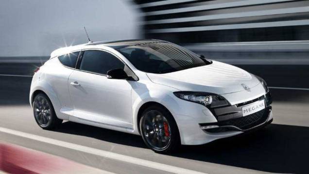 Motor é o 2.0 de 250 cv de potência | <a href="https://quatrorodas.abril.com.br/noticias/renault-apresenta-megane-r-s-250-monaco-gp-300252_p.shtml" rel="migration">Leia mais</a>