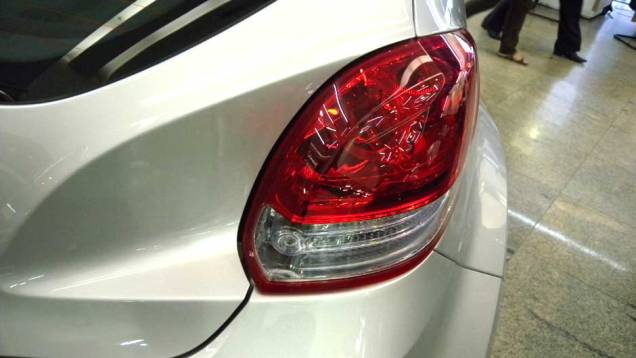 Hyundai Veloster | <a href="https://quatrorodas.abril.com.br/noticias/veloster-elantra-ja-estao-venda-concessionarias-hyundai-303518_p.shtml" rel="migration">Leia mais</a> Hyundai Veloster | <a href="https://quatrorodas.abril.com.br/noticias/veloster-elantra-ja-estao-venda-concessionarias-hyundai-303518_p.shtml" rel="migration">Leia mais</a>