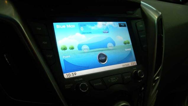 Hyundai Veloster | <a href="https://quatrorodas.abril.com.br/noticias/veloster-elantra-ja-estao-venda-concessionarias-hyundai-303518_p.shtml" rel="migration">Leia mais</a> Hyundai Veloster | <a href="https://quatrorodas.abril.com.br/noticias/veloster-elantra-ja-estao-venda-concessionarias-hyundai-303518_p.shtml" rel="migration">Leia mais</a>