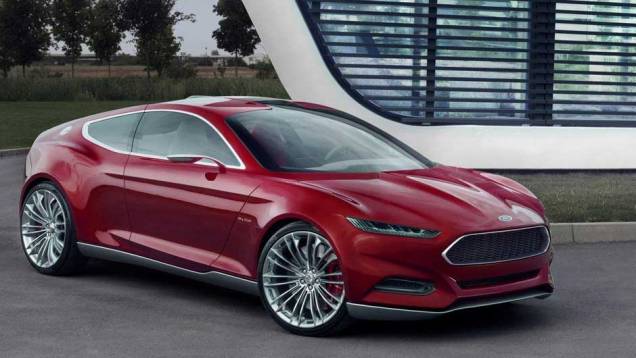 Evos é um belo carro-conceito que explora a tendência de design Kinetic | <a href="https://quatrorodas.abril.com.br/noticias/ford-mostra-cupe-esportivo-evos-300581_p.shtml" rel="migration">Leia mais</a>