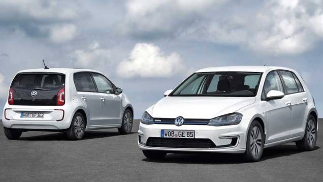 O Salão de Frankfurt também é palco da estreia das versões elétricas de Golf e Up | <a href="https://quatrorodas.abril.com.br/saloes/frankfurt/2013/volkswagen-e-golf-e-up-752904.shtml" rel="migration">Leia mais</a> O Salão de Frankfurt também é palco da estreia das versões elétricas de Golf e Up | <a href="https://quatrorodas.abril.com.br/saloes/frankfurt/2013/volkswagen-e-golf-e-up-752904.shtml" rel="migration">Leia mais</a>
