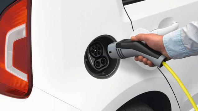Carregar 80% das baterias em pontos de recarga rápida levará aproximadamente meia hora | <a href="https://quatrorodas.abril.com.br/saloes/frankfurt/2013/volkswagen-e-golf-e-up-752904.shtml" rel="migration">Leia mais</a> Carregar 80% das baterias em pontos de recarga rápida levará aproximadamente meia hora | <a href="https://quatrorodas.abril.com.br/saloes/frankfurt/2013/volkswagen-e-golf-e-up-752904.shtml" rel="migration">Leia mais</a>