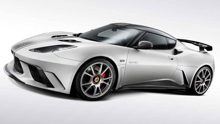 Modelo é baseado no Lotus Evora GTE de corrida