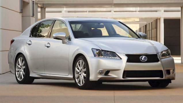 Modelo é a quarta geração do Lexus GS 450h