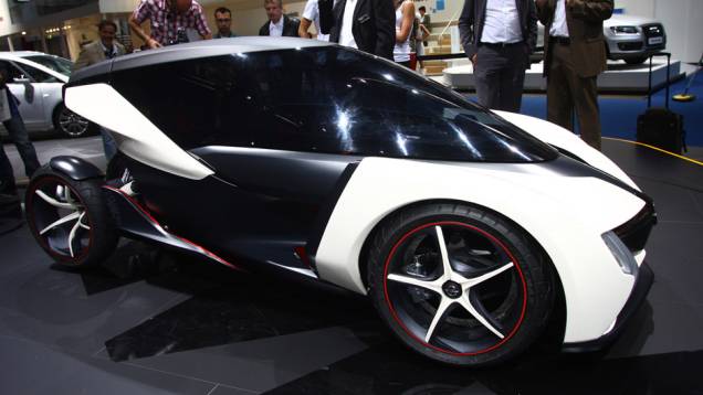 Opel RAK | <a href="https://quatrorodas.abril.com.br/reportagens/salao/opel-rak-640148.shtml" target="_blank" rel="migration">Leia mais</a> Opel RAK | <a href="https://quatrorodas.abril.com.br/reportagens/salao/opel-rak-640148.shtml" target="_blank" rel="migration">Leia mais</a>