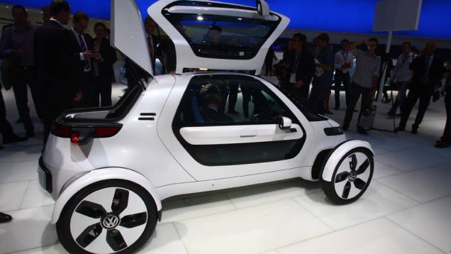 Volkswagen NILS | <a href="https://quatrorodas.abril.com.br/reportagens/salao/volkswagen-nils-concept-639915.shtml" target="_blank" rel="migration">Leia mais</a>