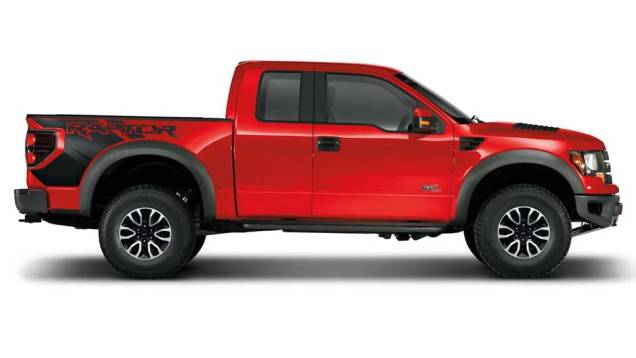 Sob o capô, o motor continua o mesmo: 6.2 V8 de 411 cv de potência e 60 mkgf de torque | <a href="https://quatrorodas.abril.com.br/noticias/nova-linha-ford-f-150-ganha-camera-dianteira-303573_p.shtml" rel="migration">Leia mais</a> Sob o capô, o motor continua o mesmo: 6.2 V8 de 411 cv de potência e 60 mkgf de torque | <a href="https://quatrorodas.abril.com.br/noticias/nova-linha-ford-f-150-ganha-camera-dianteira-303573_p.shtml" rel="migration">Leia mais</a>