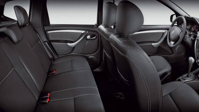 Espaço interno é amplo | <a href="https://quatrorodas.abril.com.br/carros/lancamentos/renault-duster-642260.shtml" rel="migration">Leia mais</a> Espaço interno é amplo | <a href="https://quatrorodas.abril.com.br/carros/lancamentos/renault-duster-642260.shtml" rel="migration">Leia mais</a>