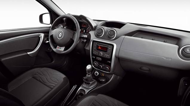 Câmbio manual pode ser de cinco ou seis marchas, dependendo do motor | <a href="https://quatrorodas.abril.com.br/carros/lancamentos/renault-duster-642260.shtml" rel="migration">Leia mais</a> Câmbio manual pode ser de cinco ou seis marchas, dependendo do motor | <a href="https://quatrorodas.abril.com.br/carros/lancamentos/renault-duster-642260.shtml" rel="migration">Leia mais</a>